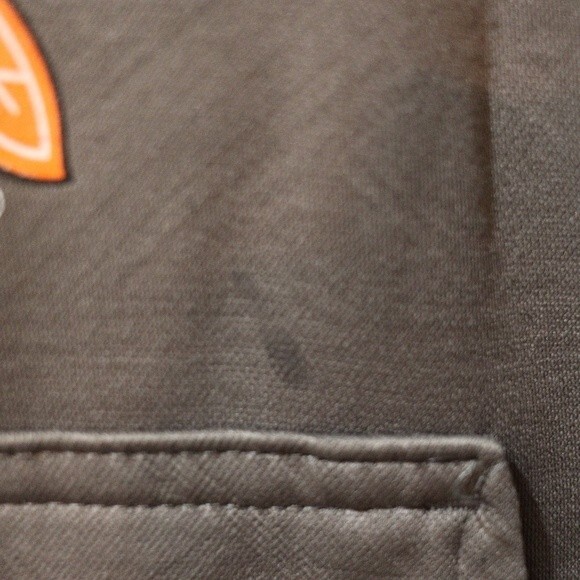 Reebok Chicago Blackhawks Youth Small Pullover Hoodie Face Off Collection - Picture 6 of 14